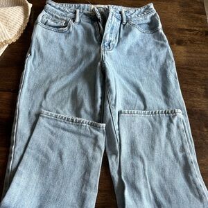 PacSun Mom Fit Jeans